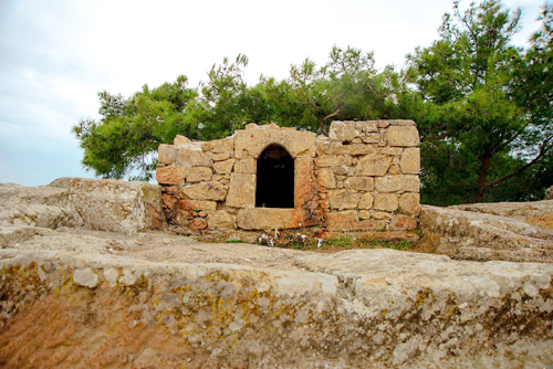 Zeus Altarı
